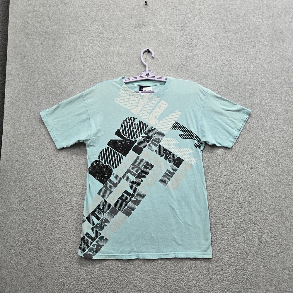 VINTAGE Billabong Men Shirt M Light Blue Graphic Abstract Spellout Tee Logo Y2K